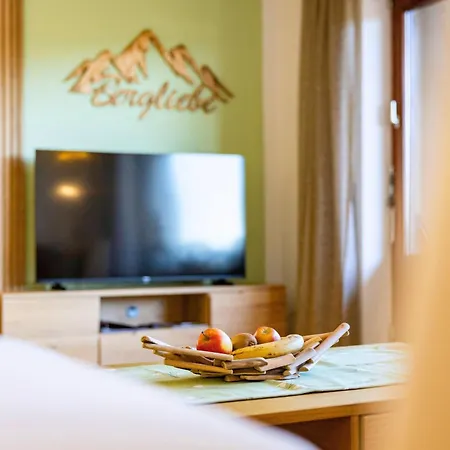 Armonie Im Allgaeu - Tischfussball & Dart, Grosser Suedbalkon, Gratis Erlebnisse Mit Koenigscard * Нессельванг