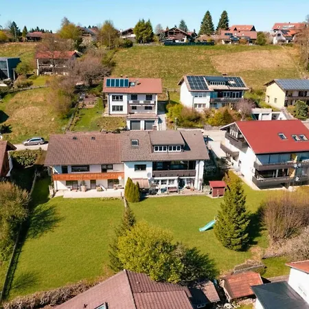 Armonie Im Allgaeu - Tischfussball & Dart, Grosser Suedbalkon, Gratis Erlebnisse Mit Koenigscard Апартаменты *